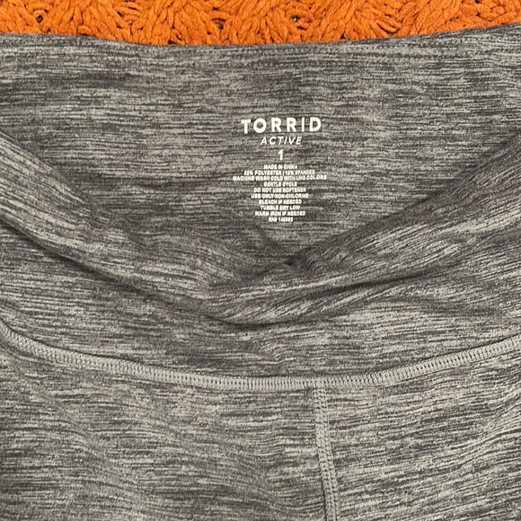 Torrid leggings 1 - Picture 3 of 6